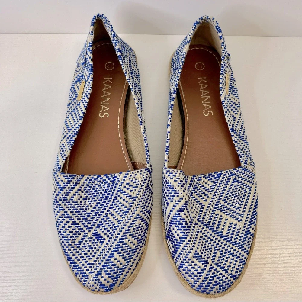 Kaanas Blue & White Print With Shimmer Thread Espadrille Flats Size 41 EU 10 US